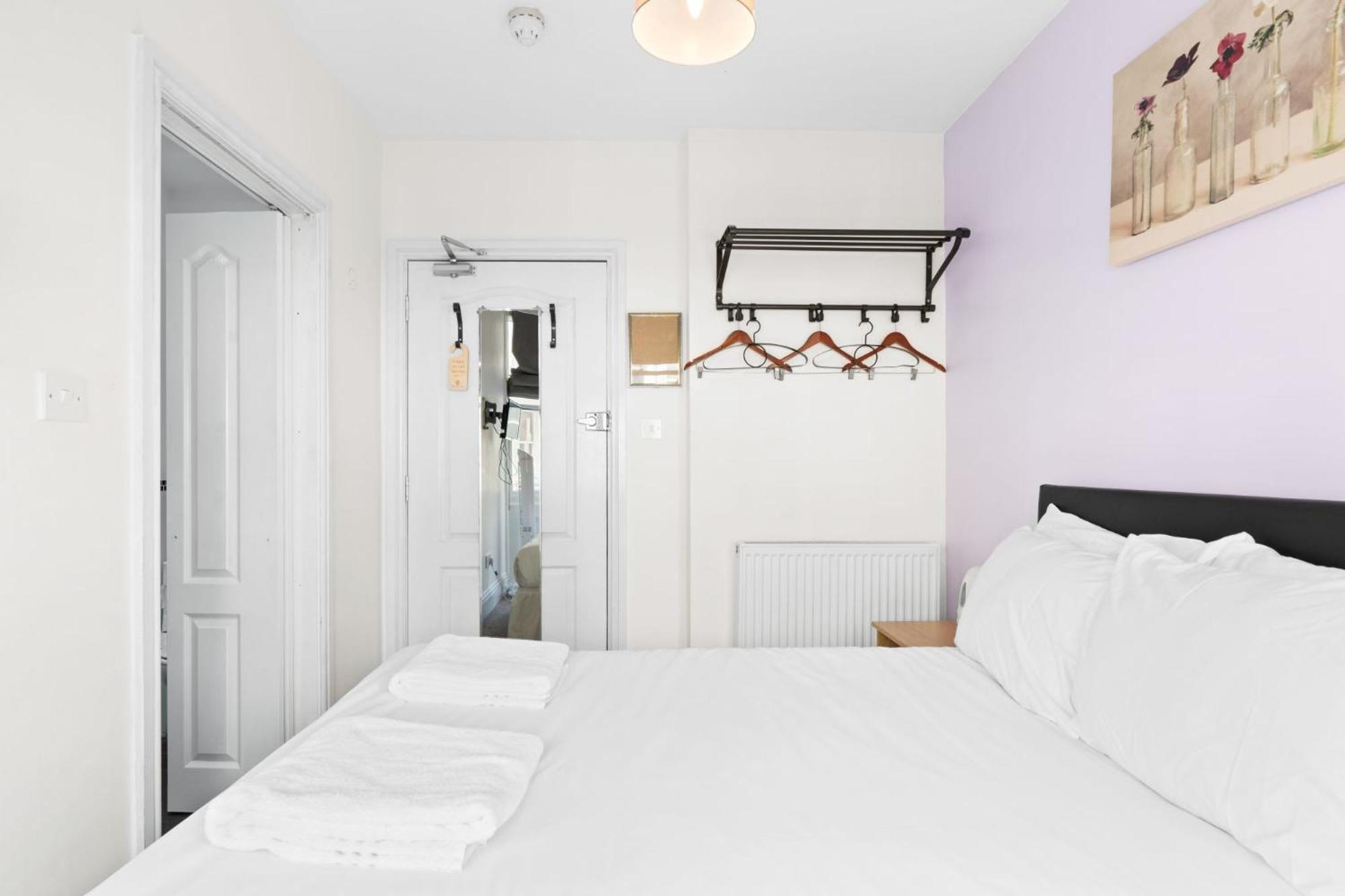By Pier Modern Comfort In The