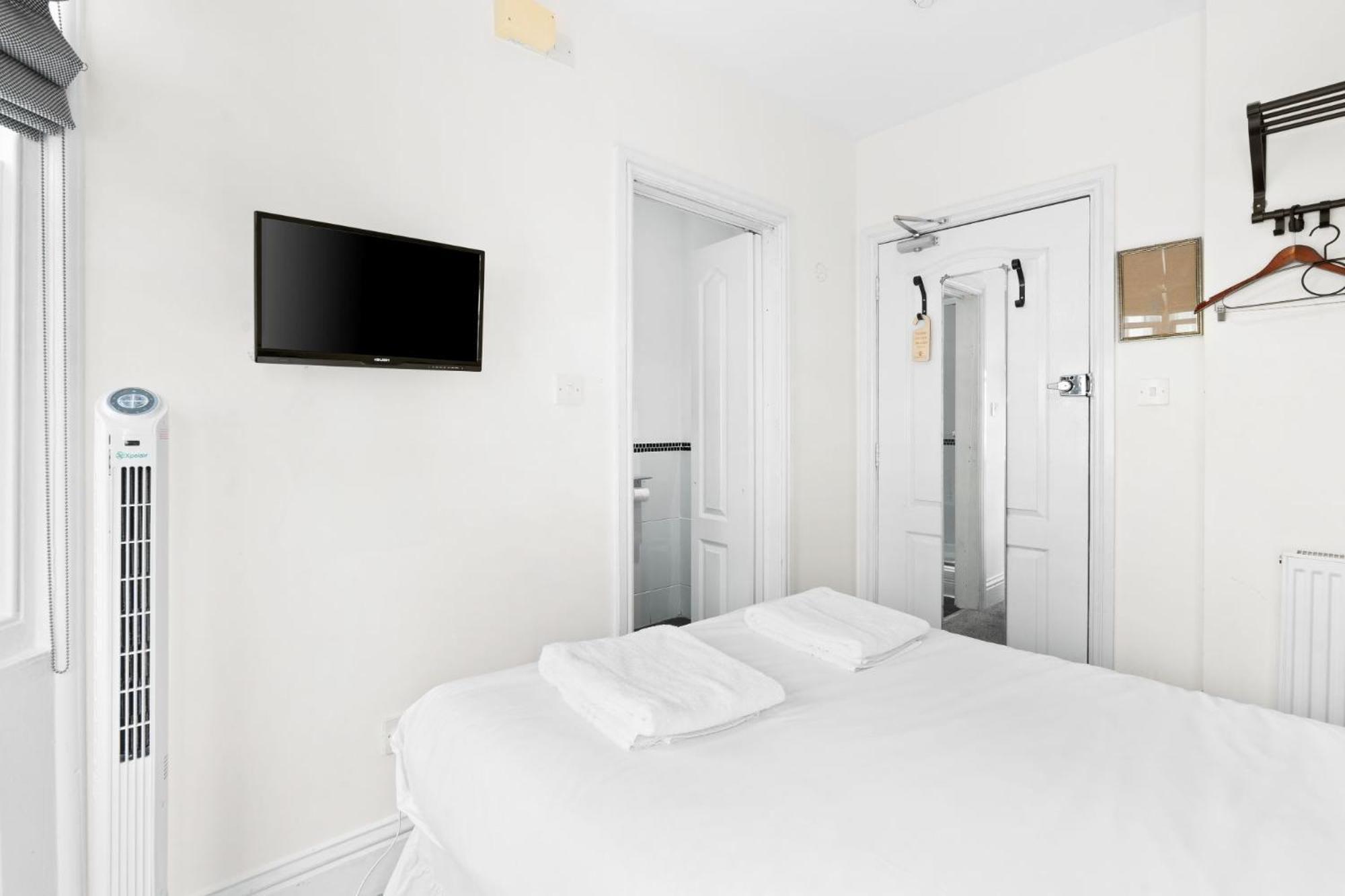 Holiday home By Pier Modern Comfort In The