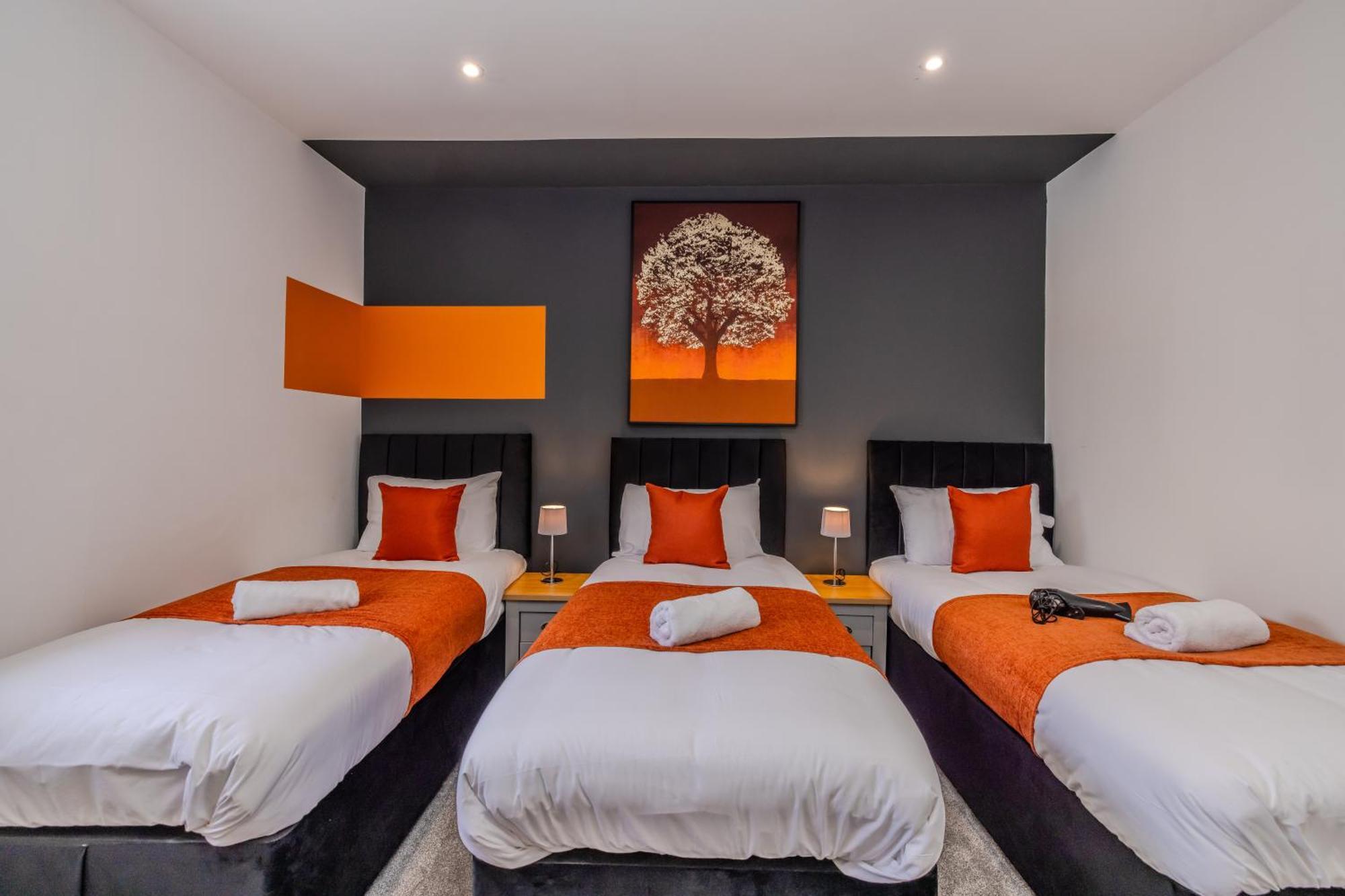 Apartment Perfect I 3 Bedroom I Next To I Sleep 10 Brighton