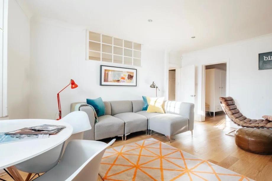 Apartment Parking Free On-site Ev Brighton