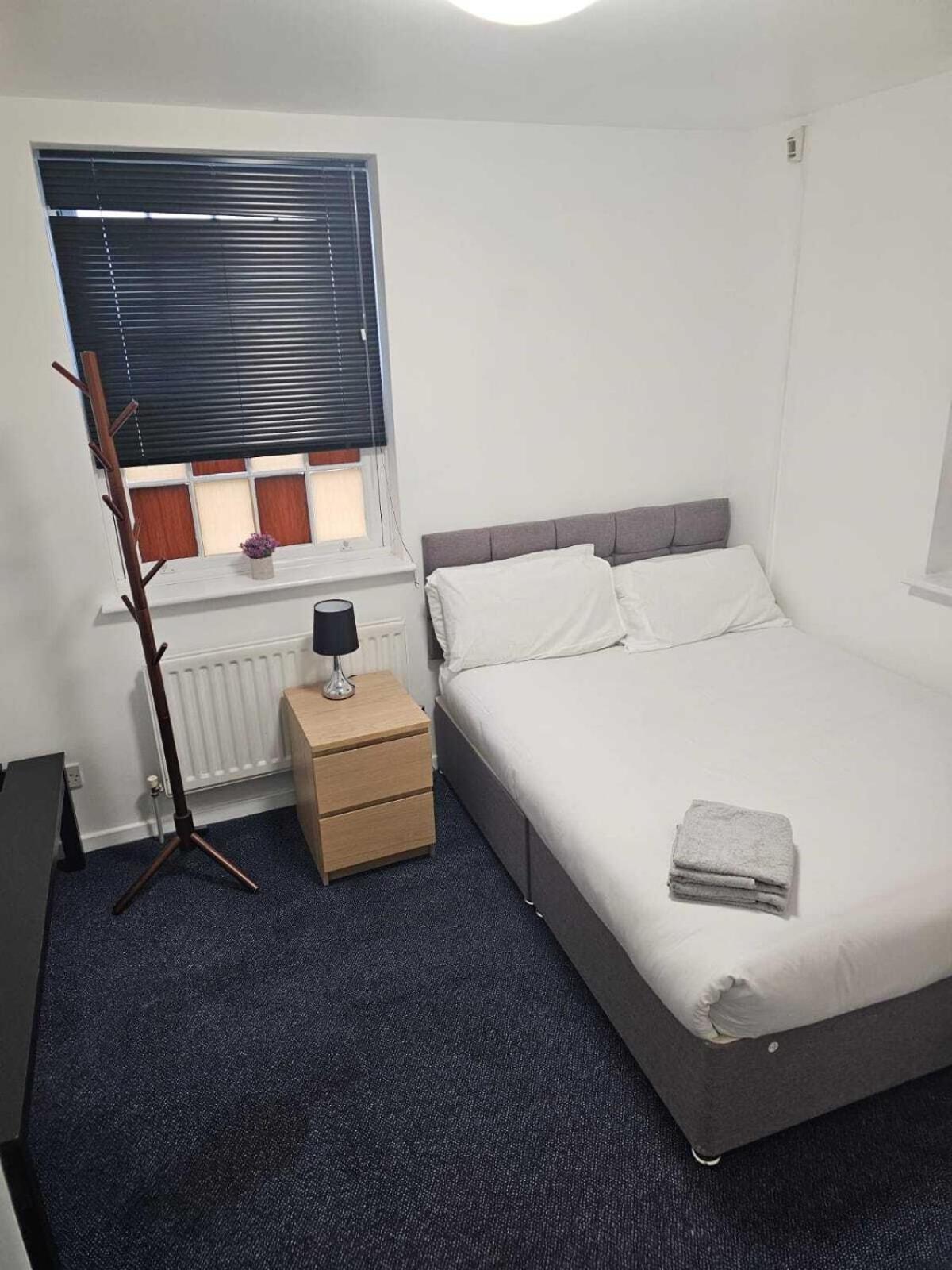 Aparthotel Queens Place -