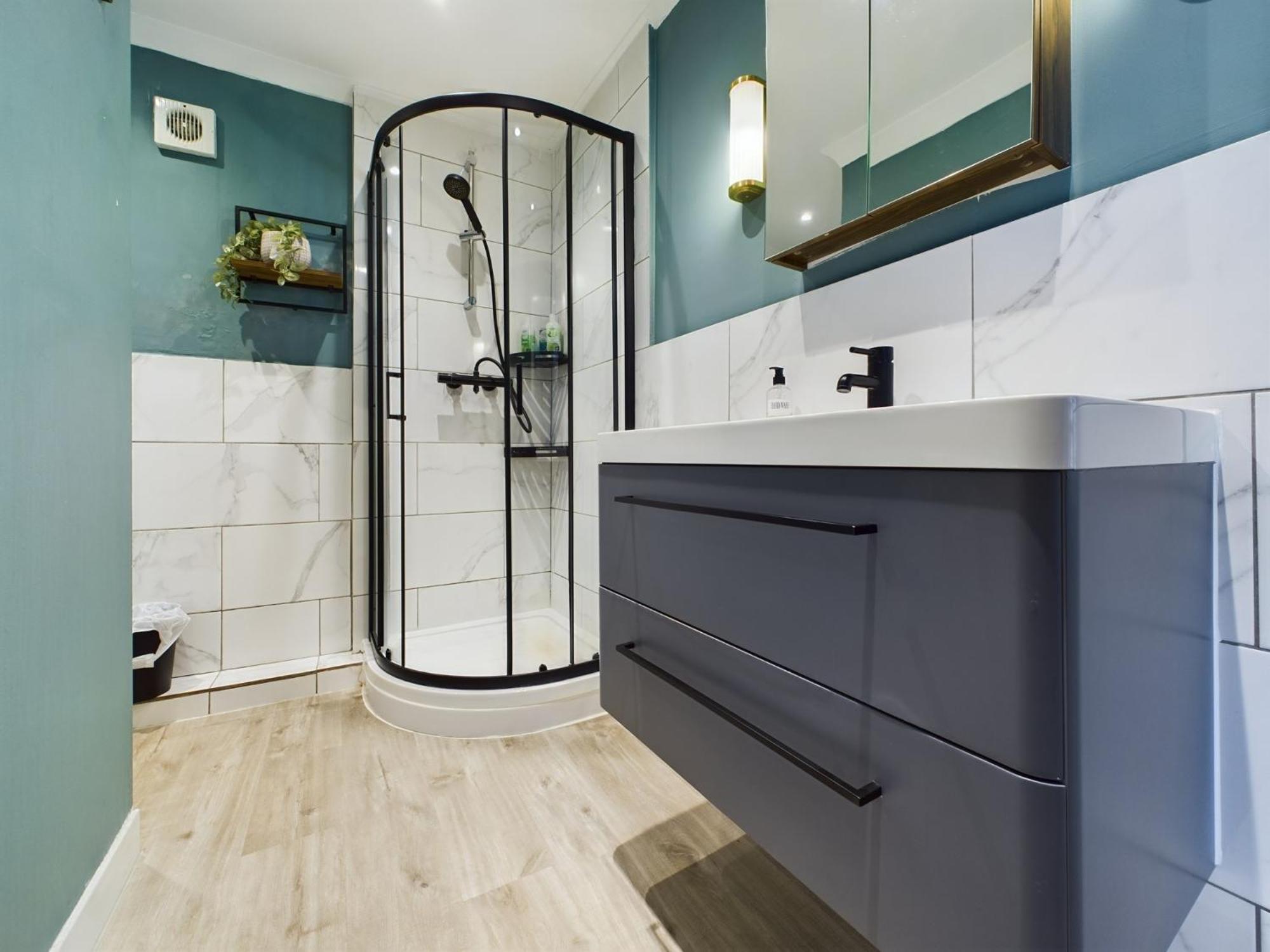 Apartment Chic 2 Bed House In Centre - Sleeps 5