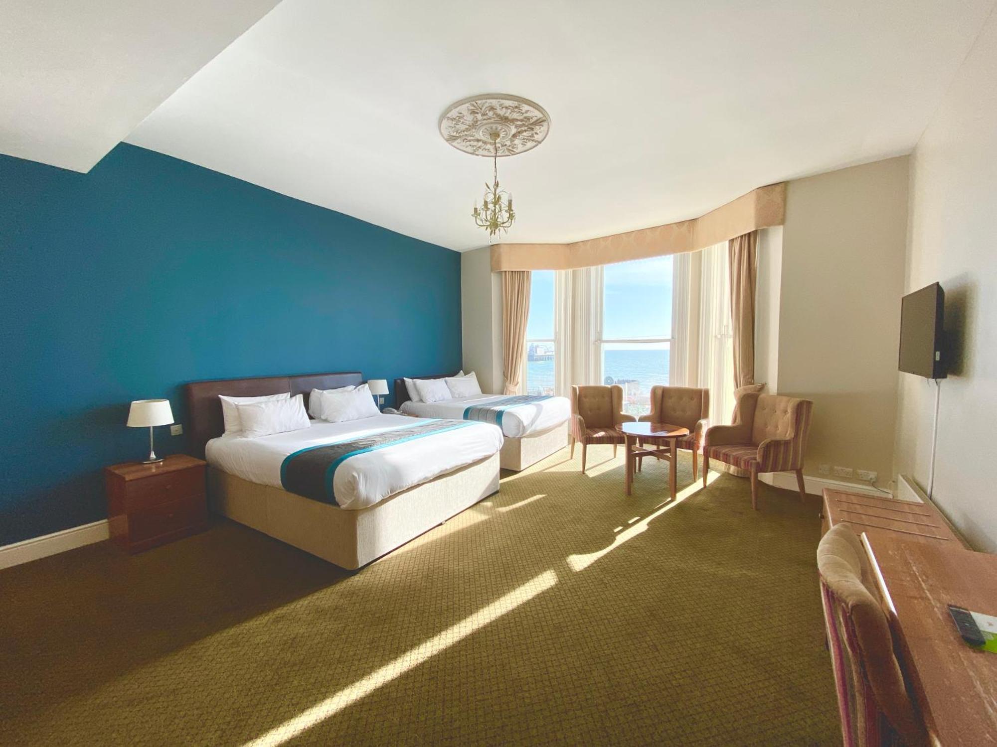 Queens & 3* Brighton