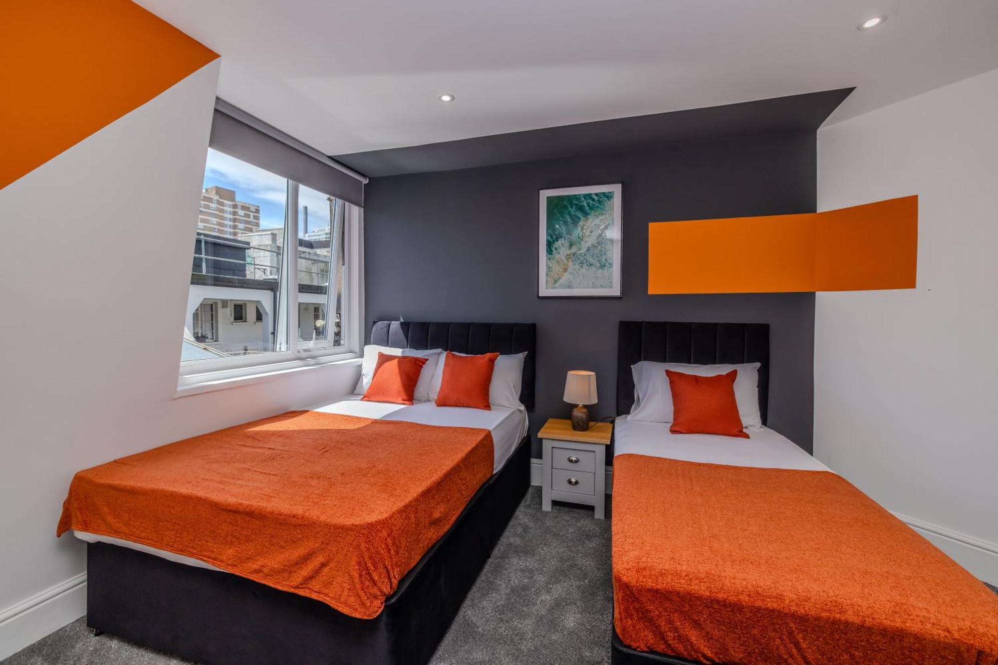 Beautiful Pad I Three Bedrooms I 2 Bathroom I Next To I Slp 10 Brighton