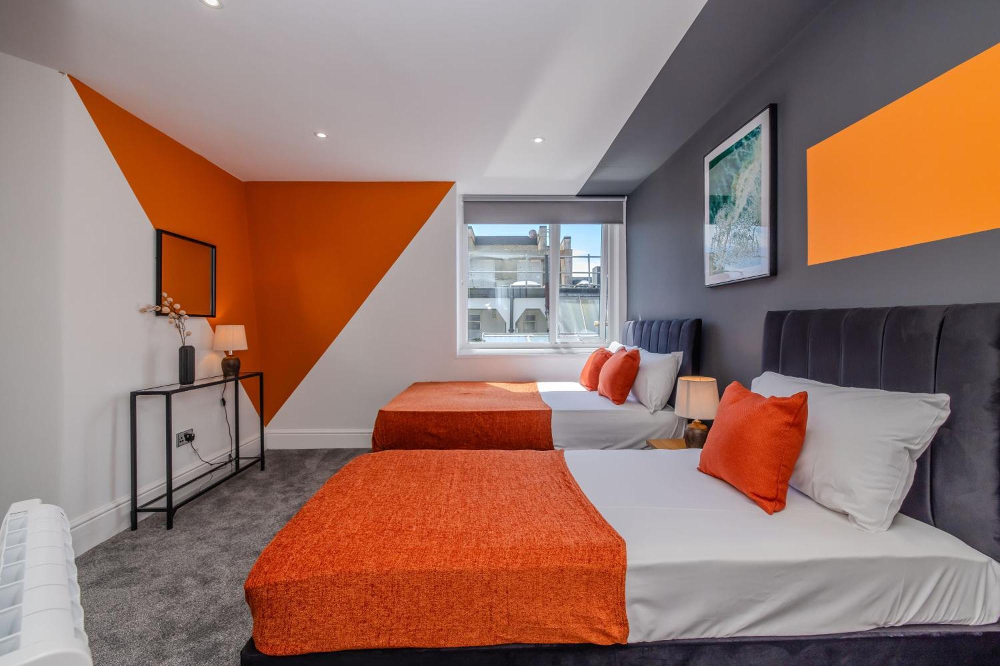 Apartment Beautiful Pad I Three Bedrooms I 2 Bathroom I Next To I Slp 10