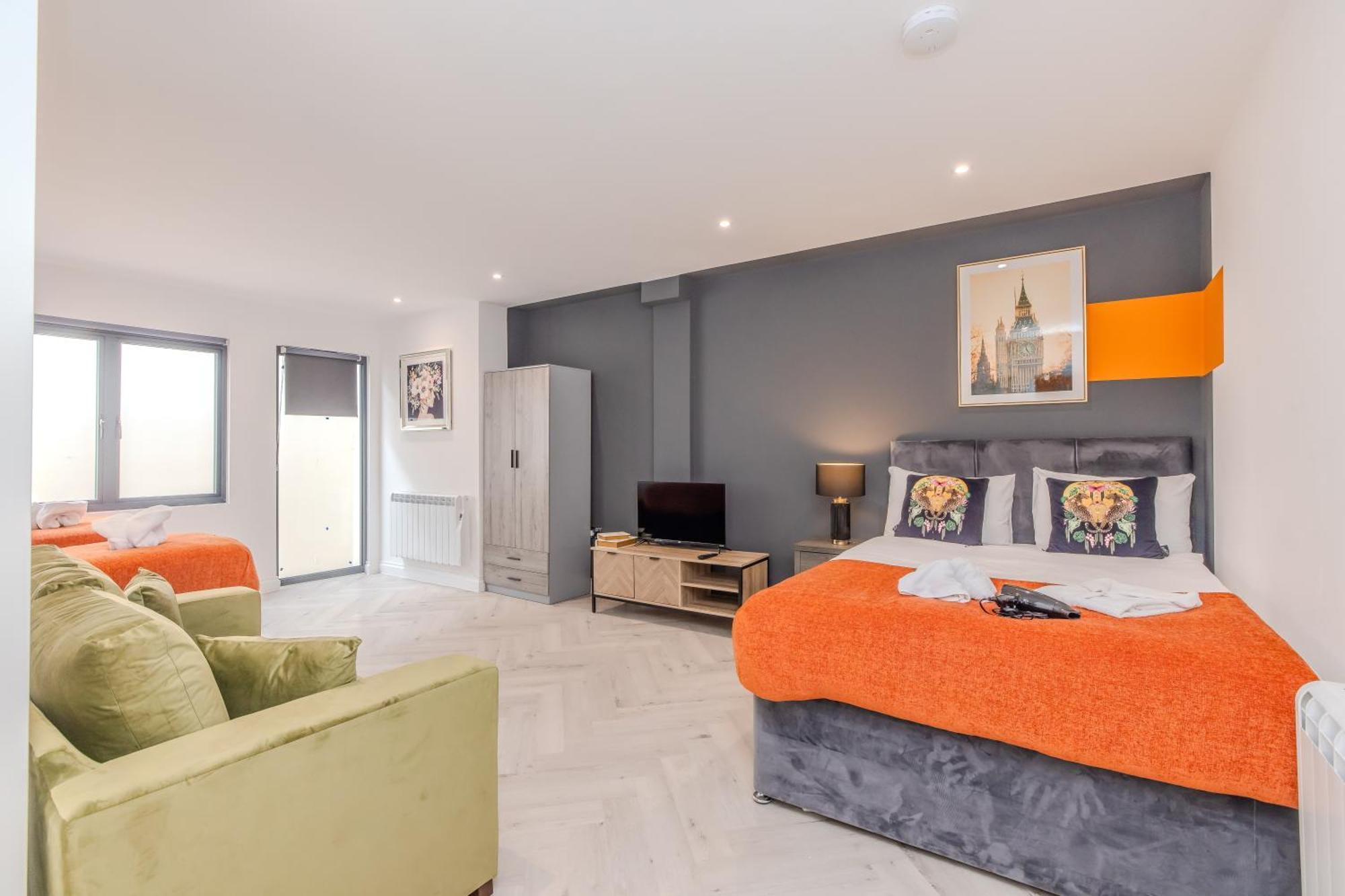 Apartment Spacious Next To Sleep 6