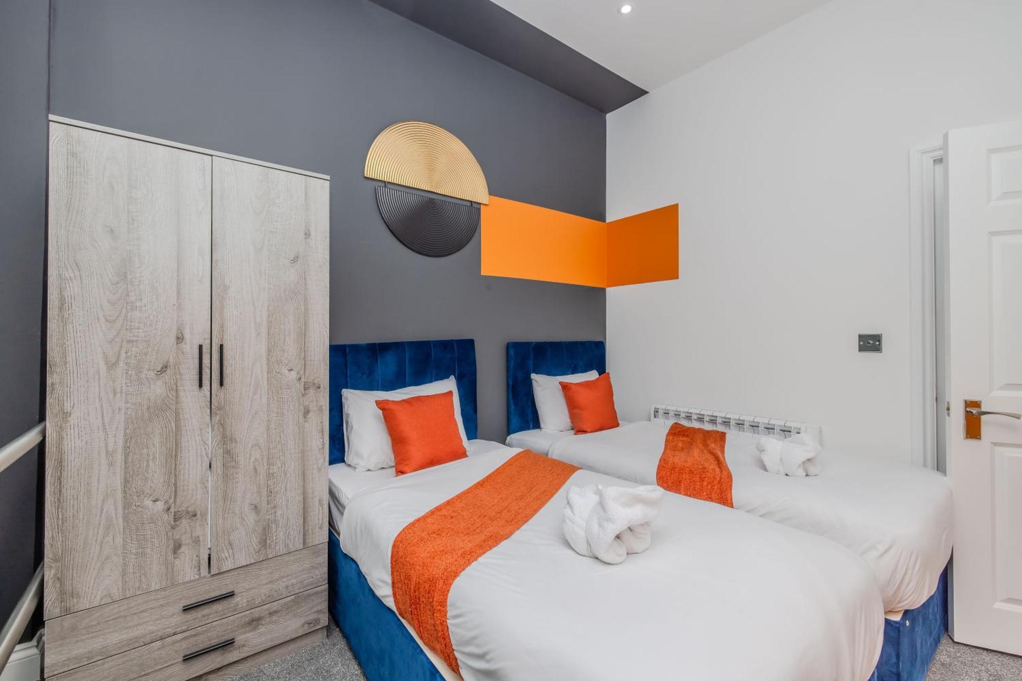 Apartment Seaside Sanctuary L Near L Quiet Location L 3bd Brighton