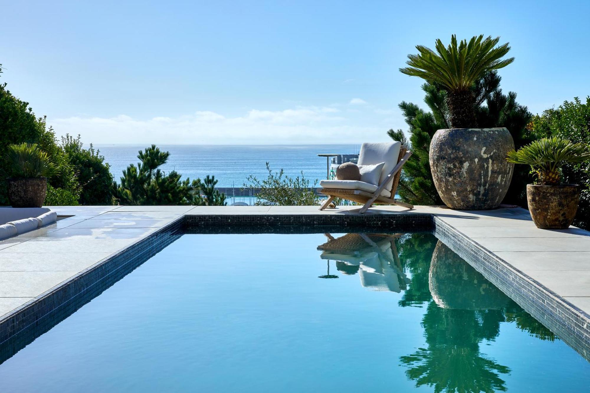 The Cliff By Dkollection Villa *