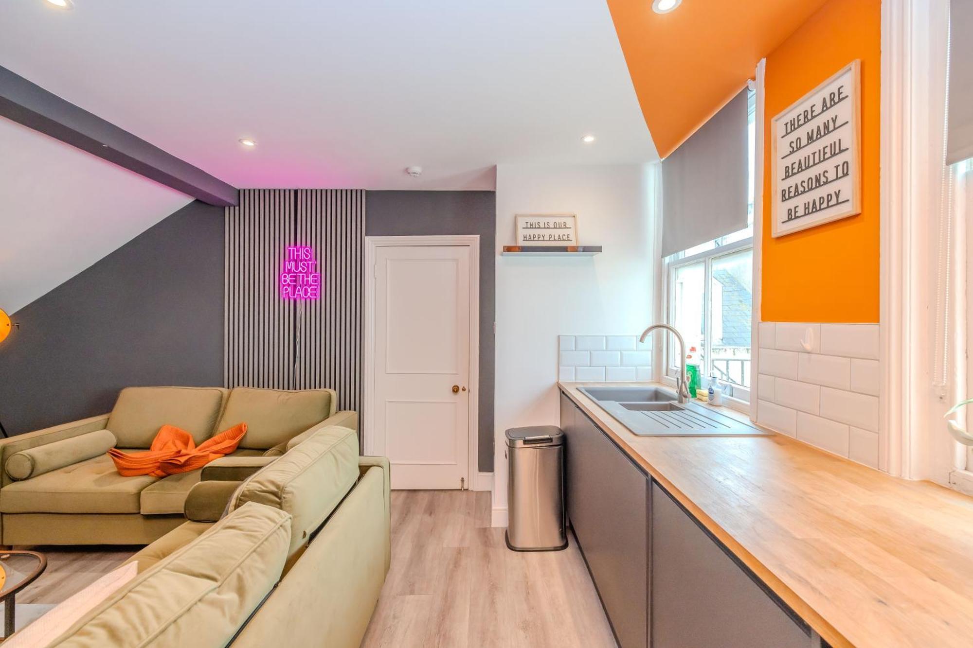 Luxe Living L 2-bedroom Flat With Free Parking