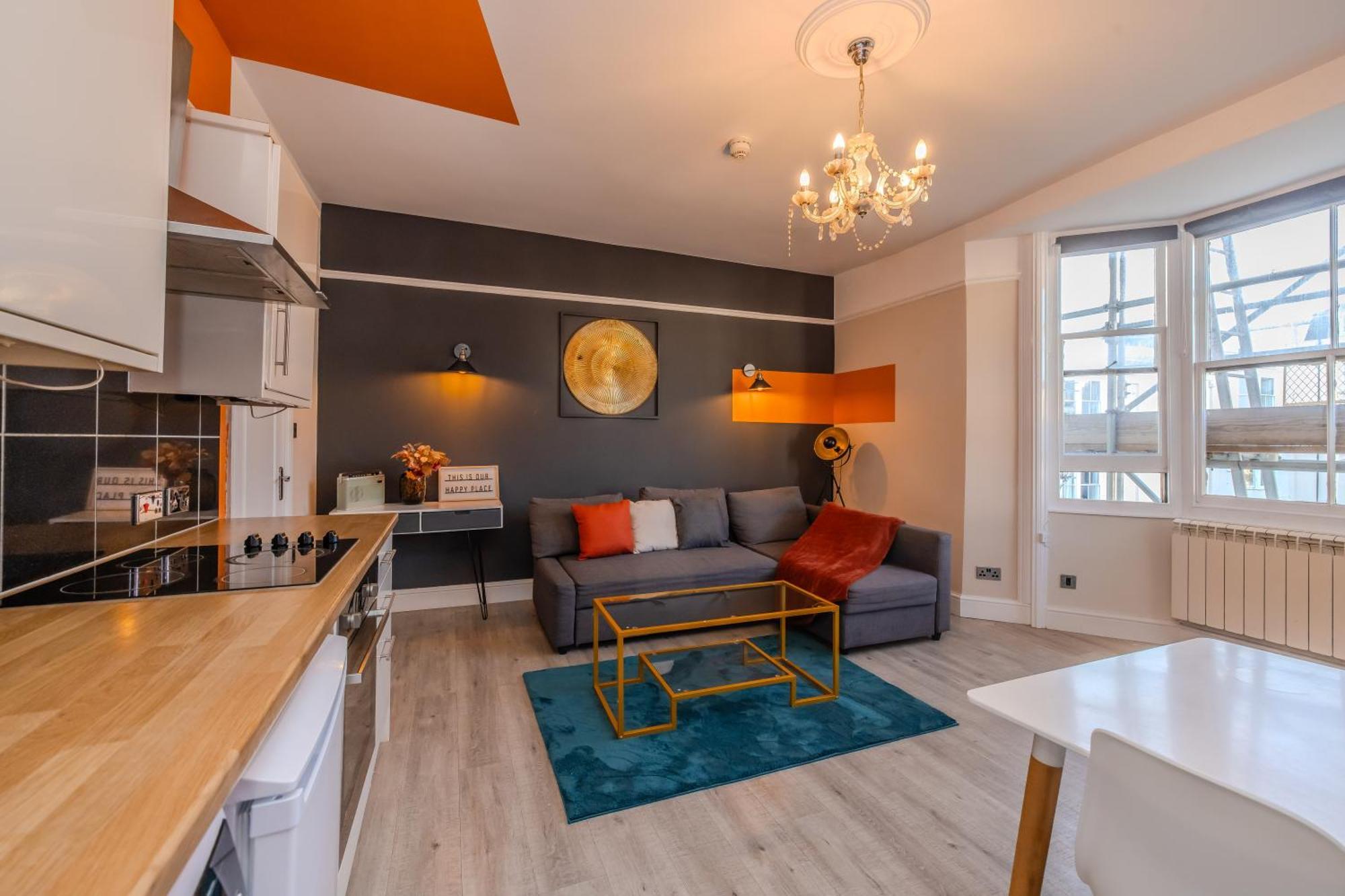 Tranquil Escape L Generous 2-bedroom Retreat Apartment Brighton