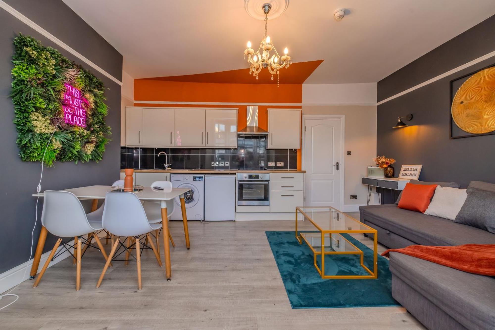 Apartment Tranquil Escape L Generous 2-bedroom Retreat