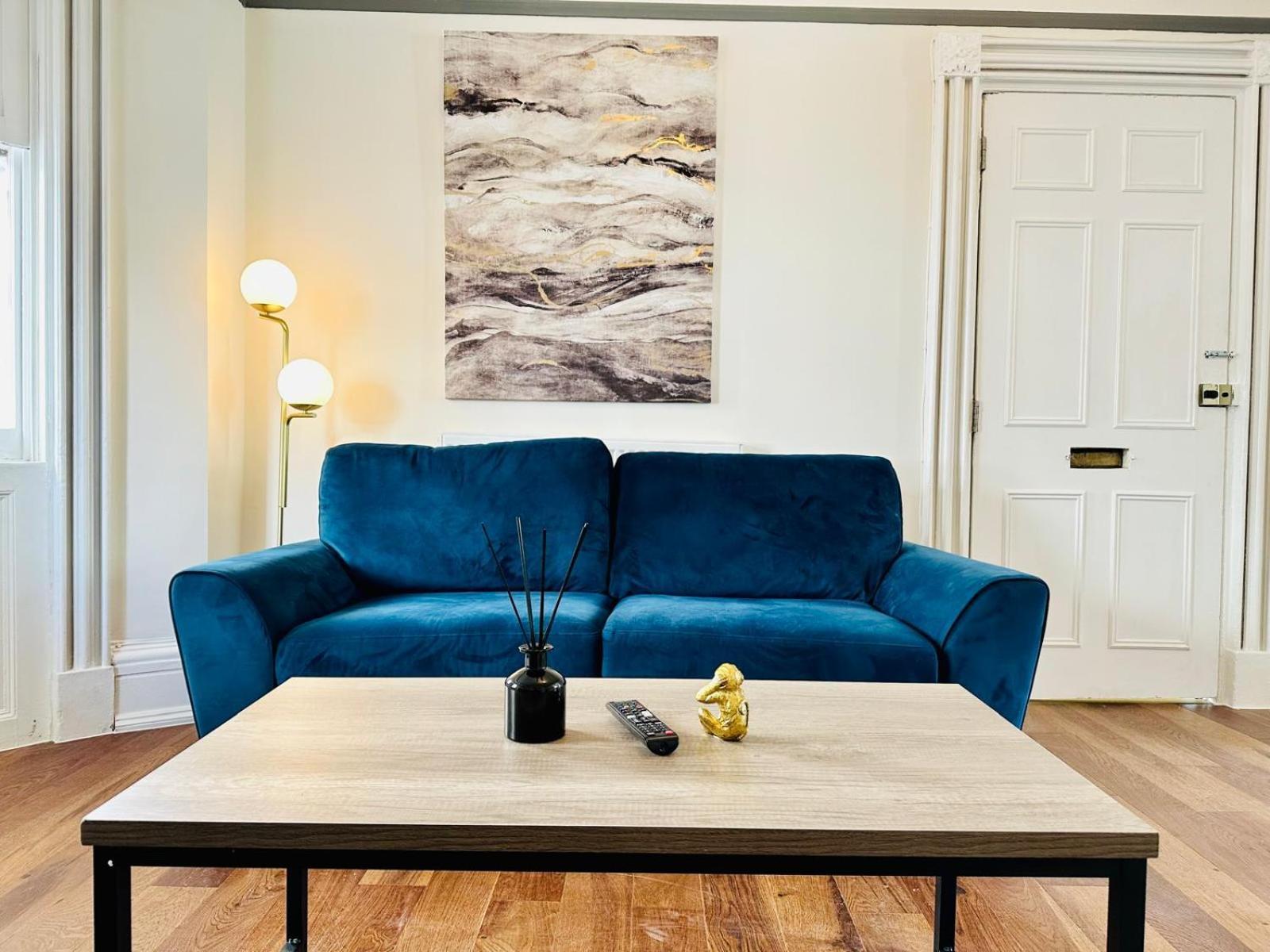 Apartment Comfortable 1-bedroom Flat With Garden Brighton