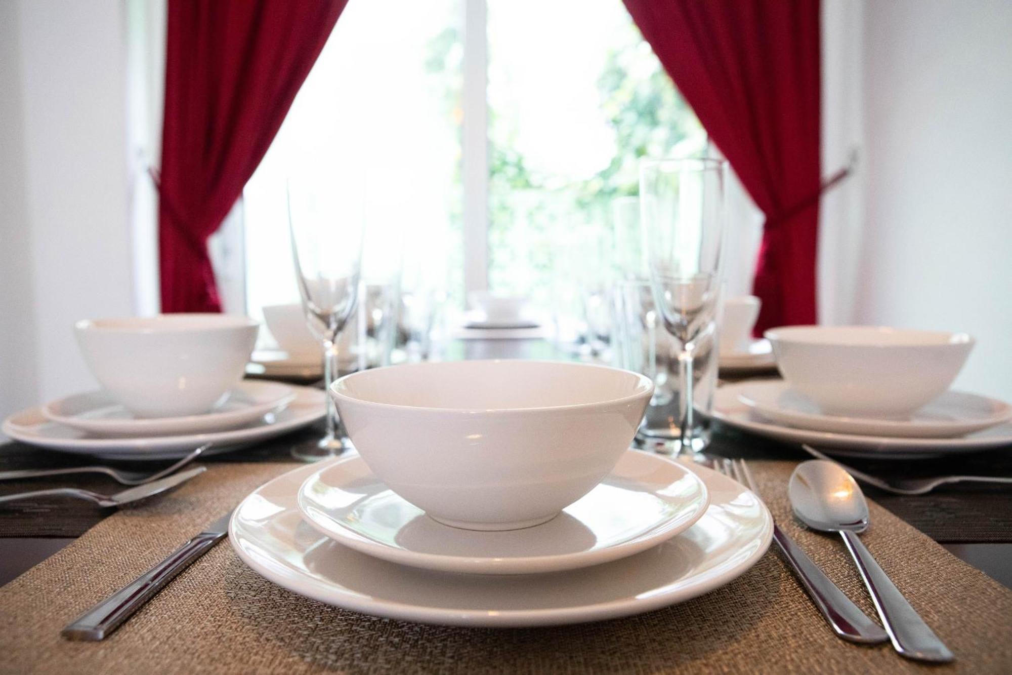 Apartment Best Location,4-Br House,Churchill Square Car Park & Sea-2 Min, Brighton Conference Centre 3 Min, Shops, Restaurants, I-360, Pier - Walking Distance Brighton