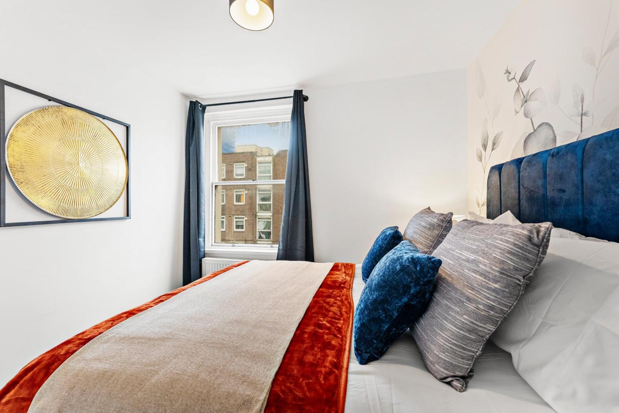 Stylish 3 Bed Flat In - Sleeps 8 * Brighton
