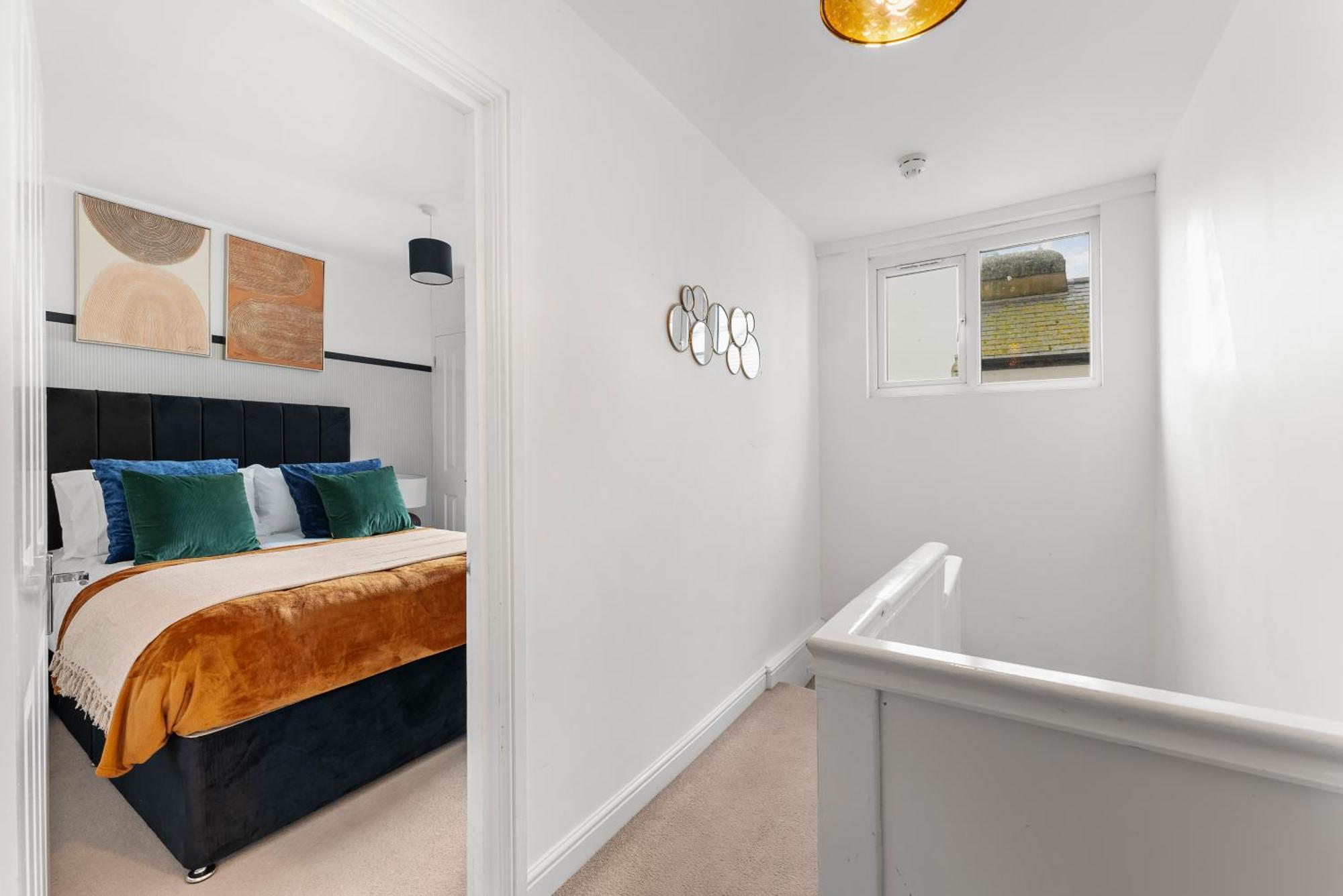 Stylish 3 Bed Flat In - Sleeps 8 * Brighton