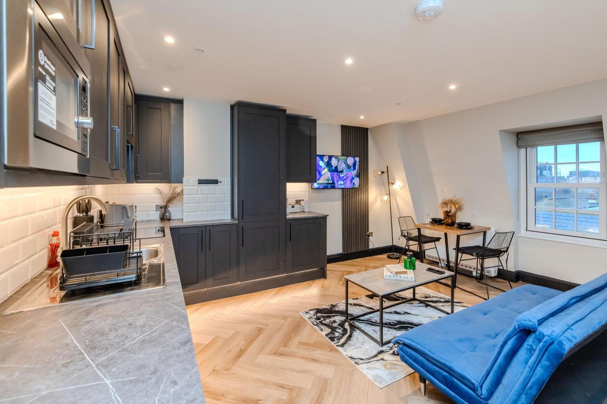 Prefect At Next To Apartment Brighton