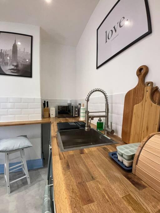 Cozy Flat In Historic Building Brighton