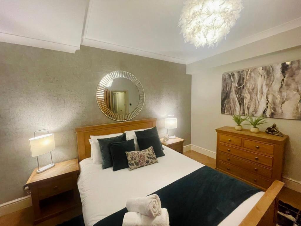 Apartment 1 Minute To The And Centre *