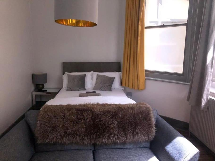 1 Large Comfy Garden - Prime Location * Brighton