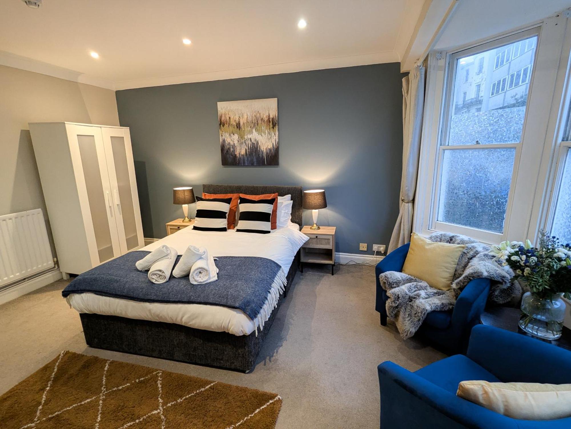 Stunning 3bed With Garden, Sleeps 8 Holiday home Brighton