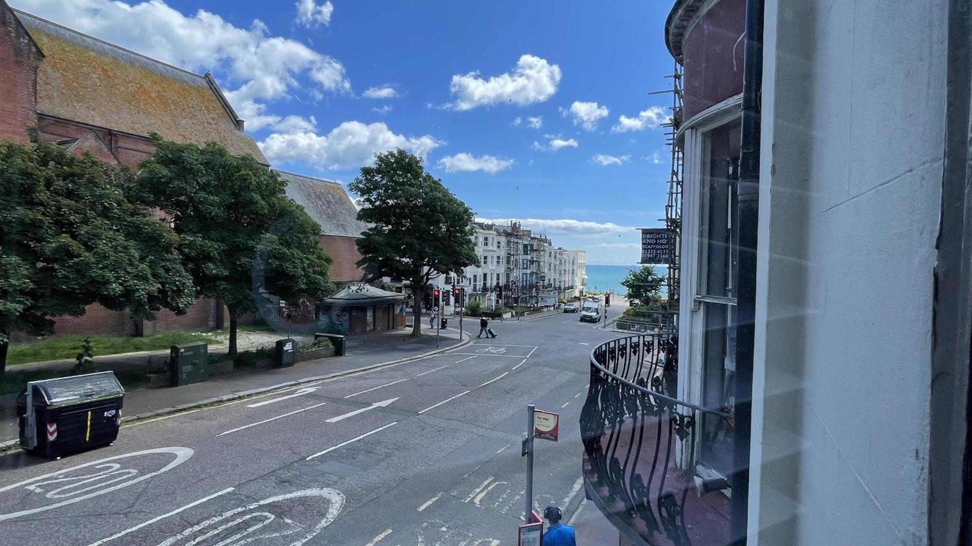 Aparthotel Ei8ht Guest