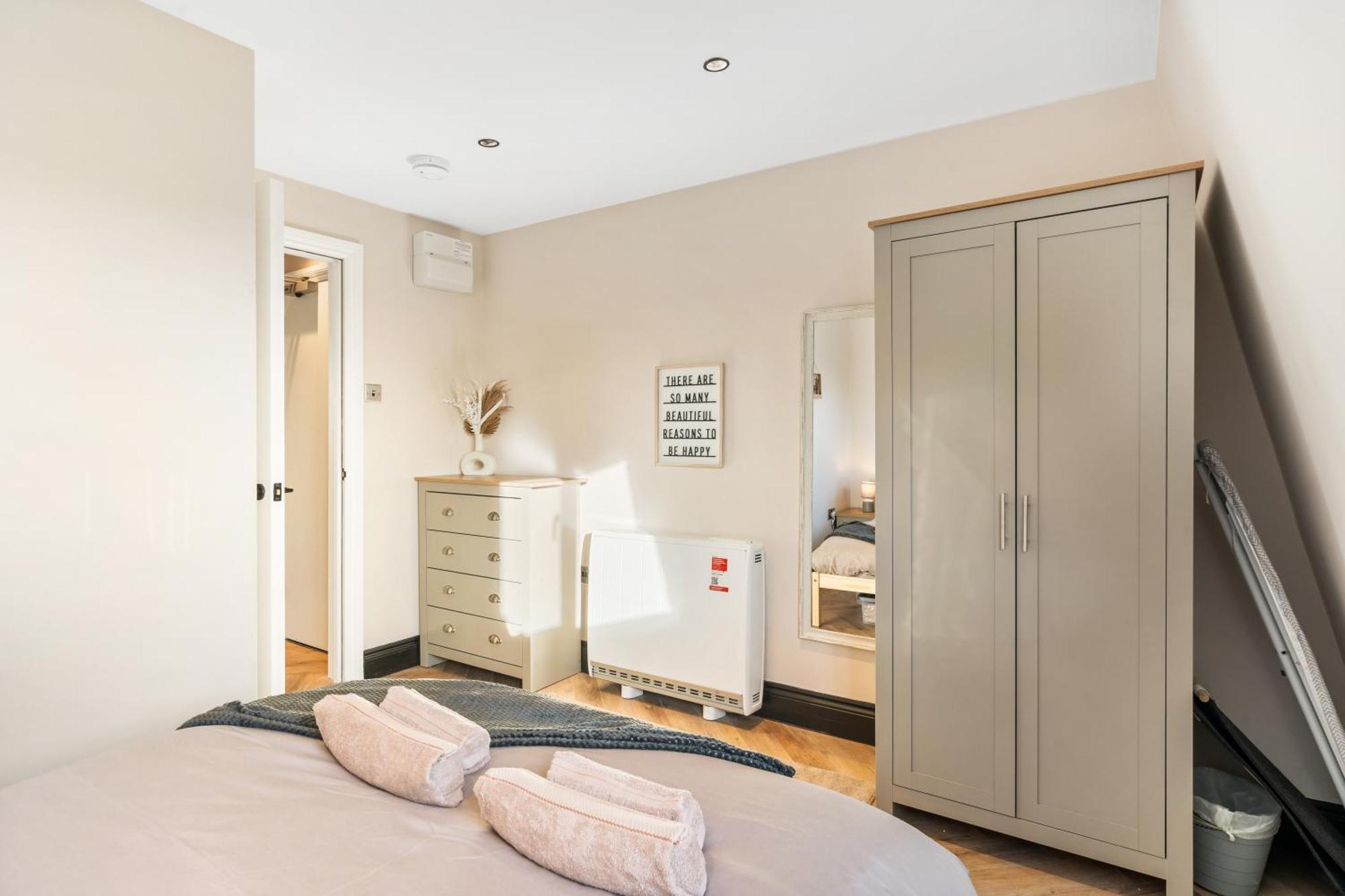 Sea Breeze Escape Apartment *