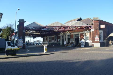 Apartment Stunning Victorian 2 Bed Nr & Station