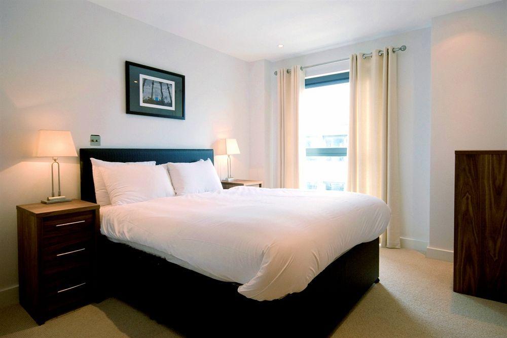Max Serviced Brighton, Charter House Apartment *