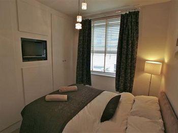Aparthotel Ei8ht Guest 4*