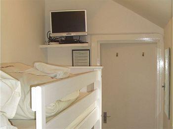 Aparthotel Ei8ht Guest 4*