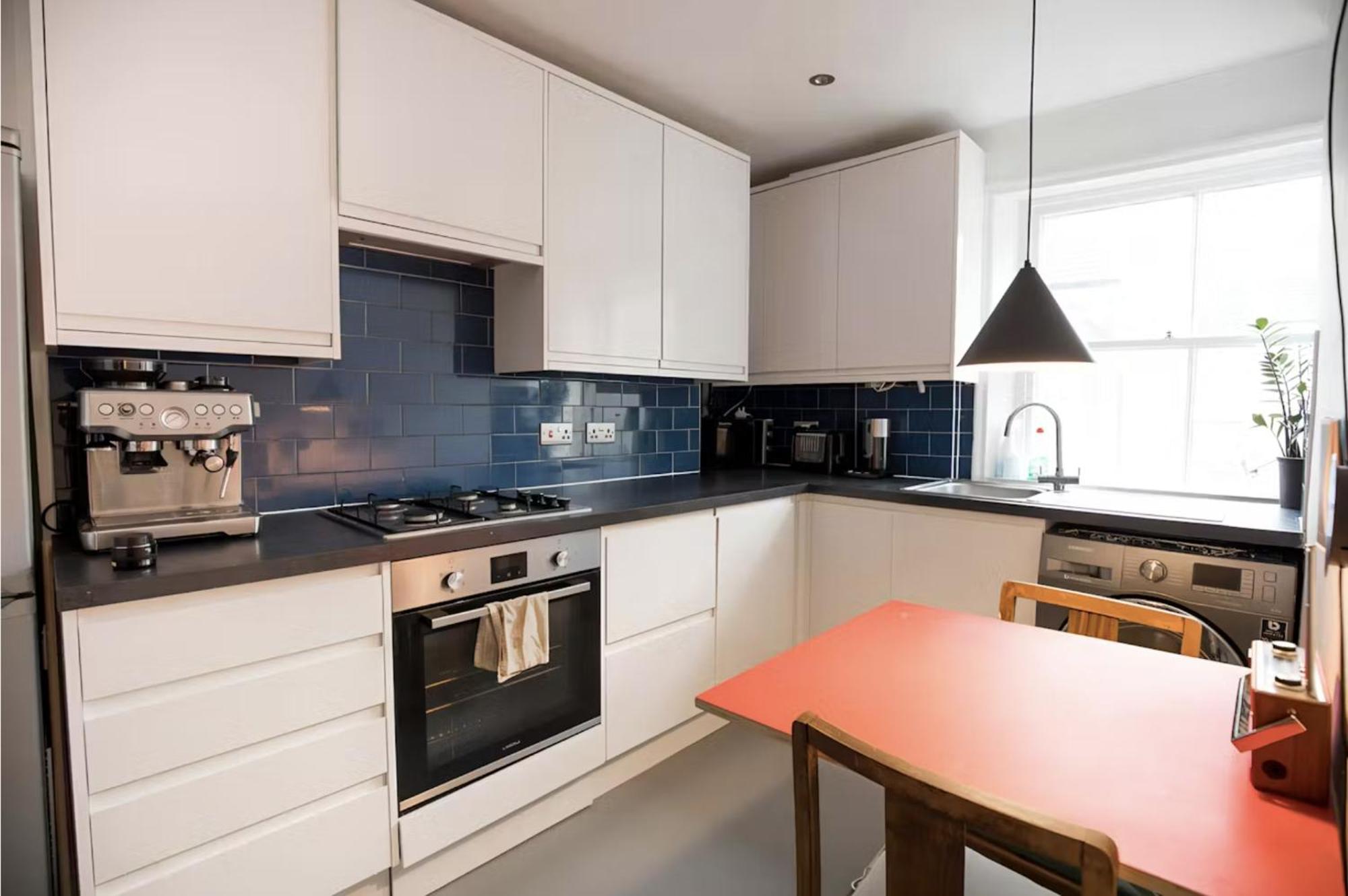 Apartment Mid Century Seaside Flat