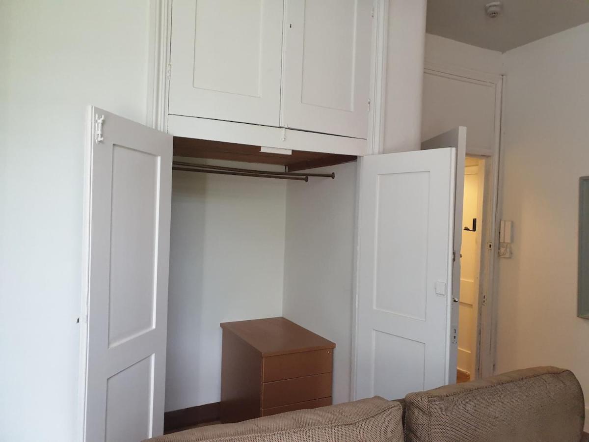 4 Compact - Prime Location - Quiet Apartment *