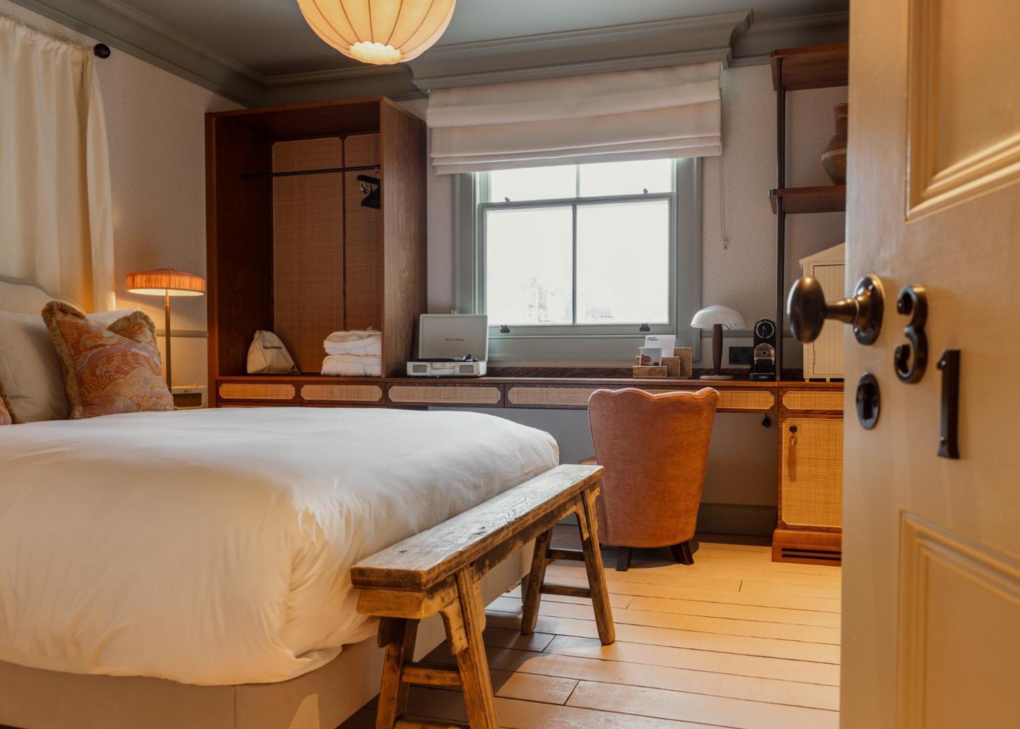 No.124 By Guesthouse, 5* Brighton