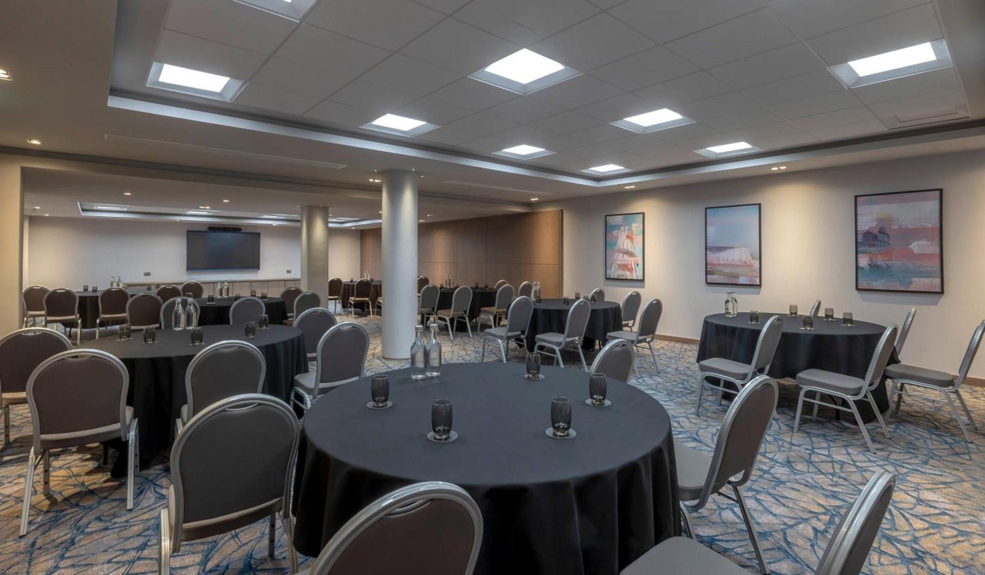 Hotel Maldron Centre 4*