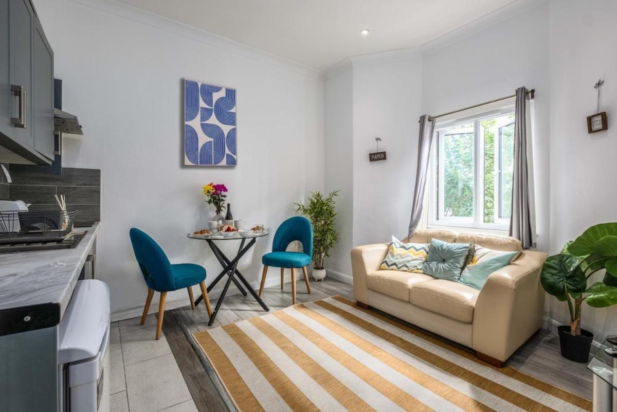 Apartment Charming In Centre By Yoko Brighton