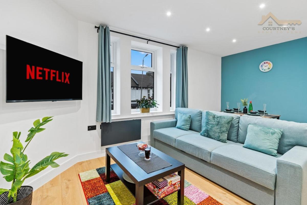 Modern Flat By Train St & Must-See Sights Apartment Brighton