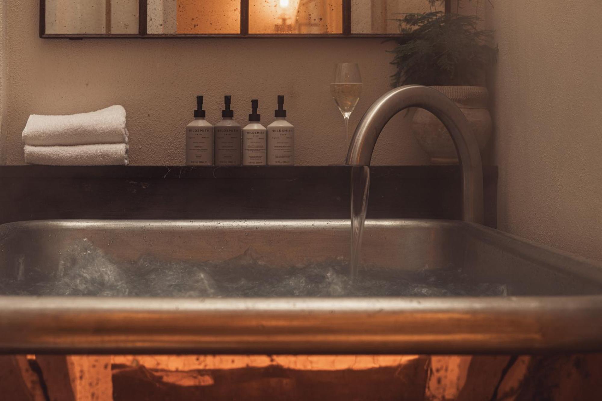 No.124 By Guesthouse, 5* Brighton
