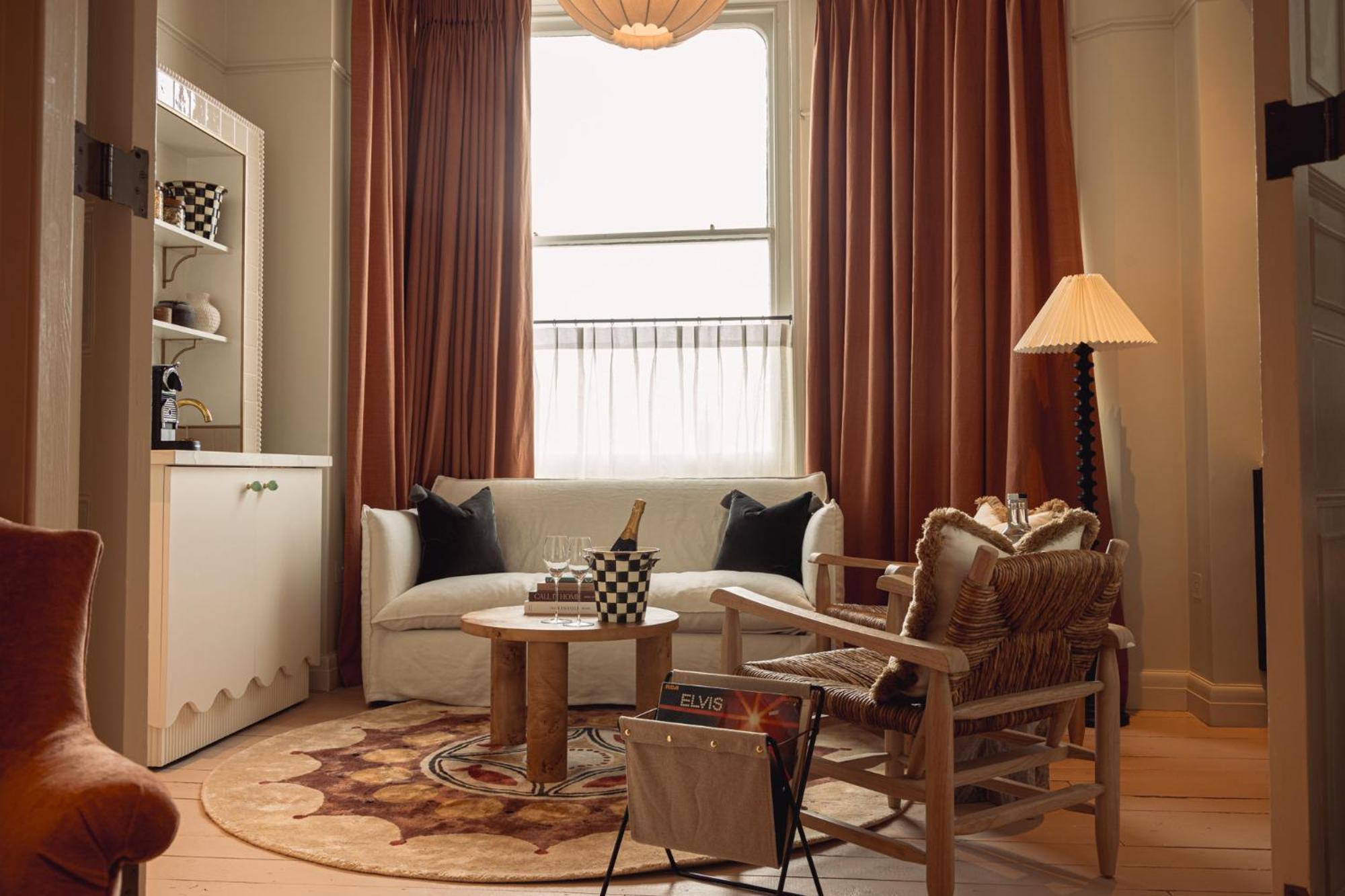 Hotel No.124 By Guesthouse, 5*