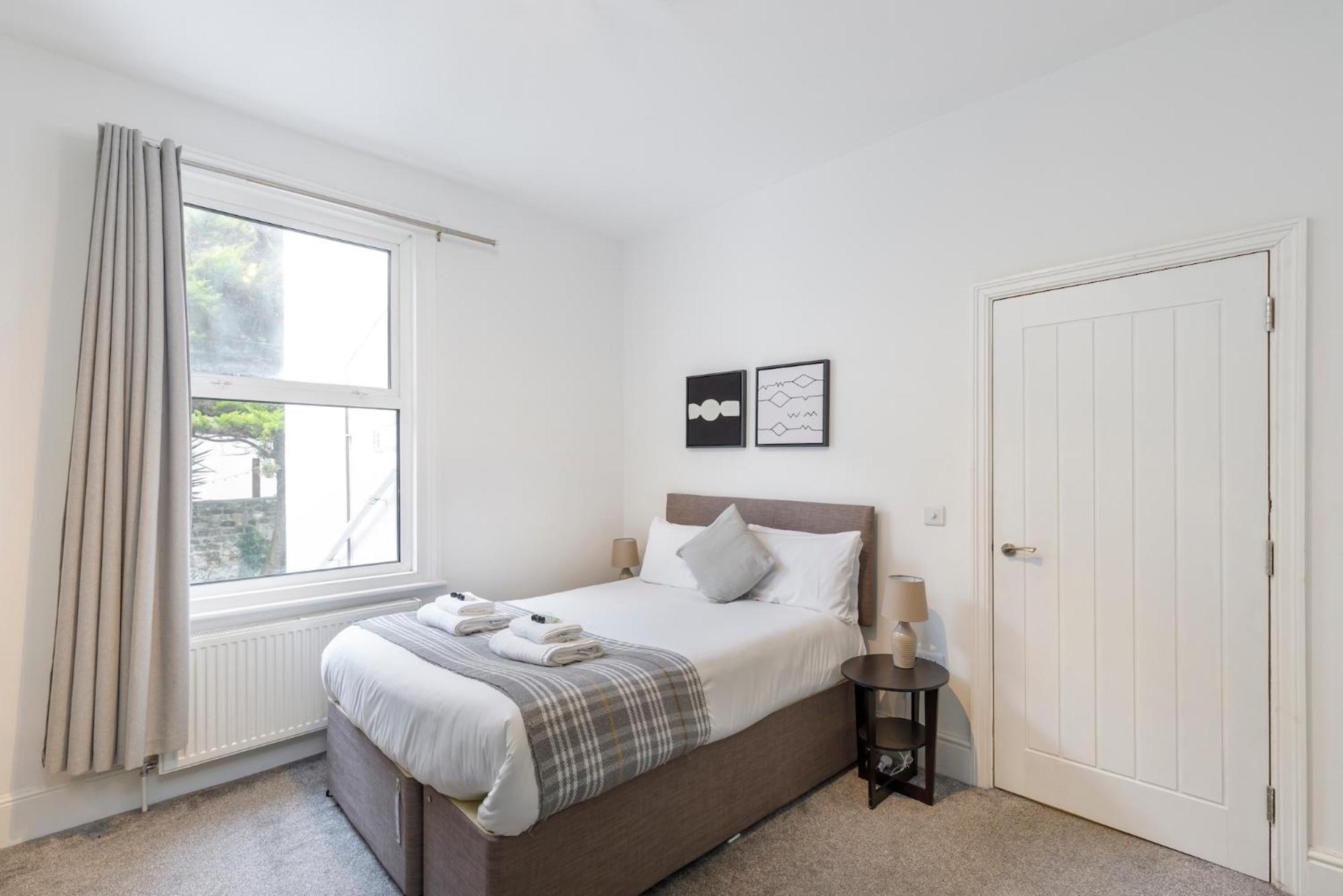 6 Bedroom Townhouse Holiday home Brighton