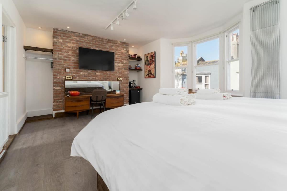 Host & - Grafton Apartment Brighton