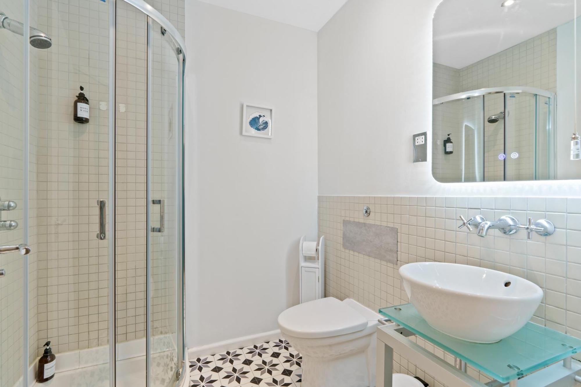 Luxury 2 Bed With En-suite, Near & Centre