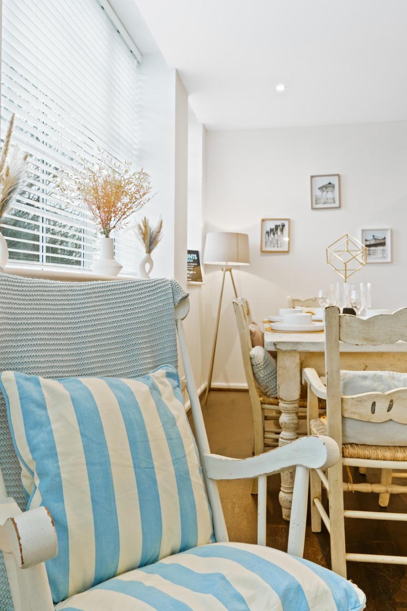 Apartment Luxury 2 Bed With En-suite, Near & Centre