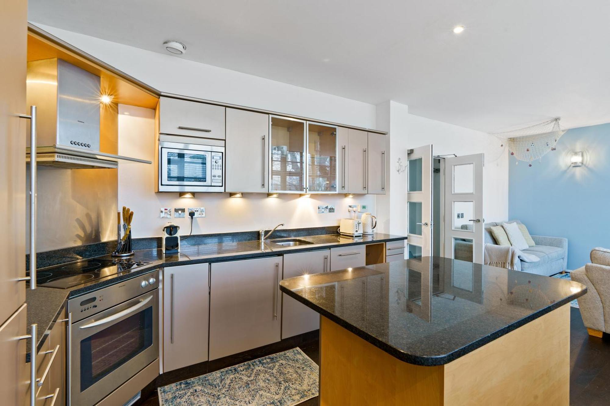Apartment Luxury 2 Bed With En-suite, Near & Centre Brighton