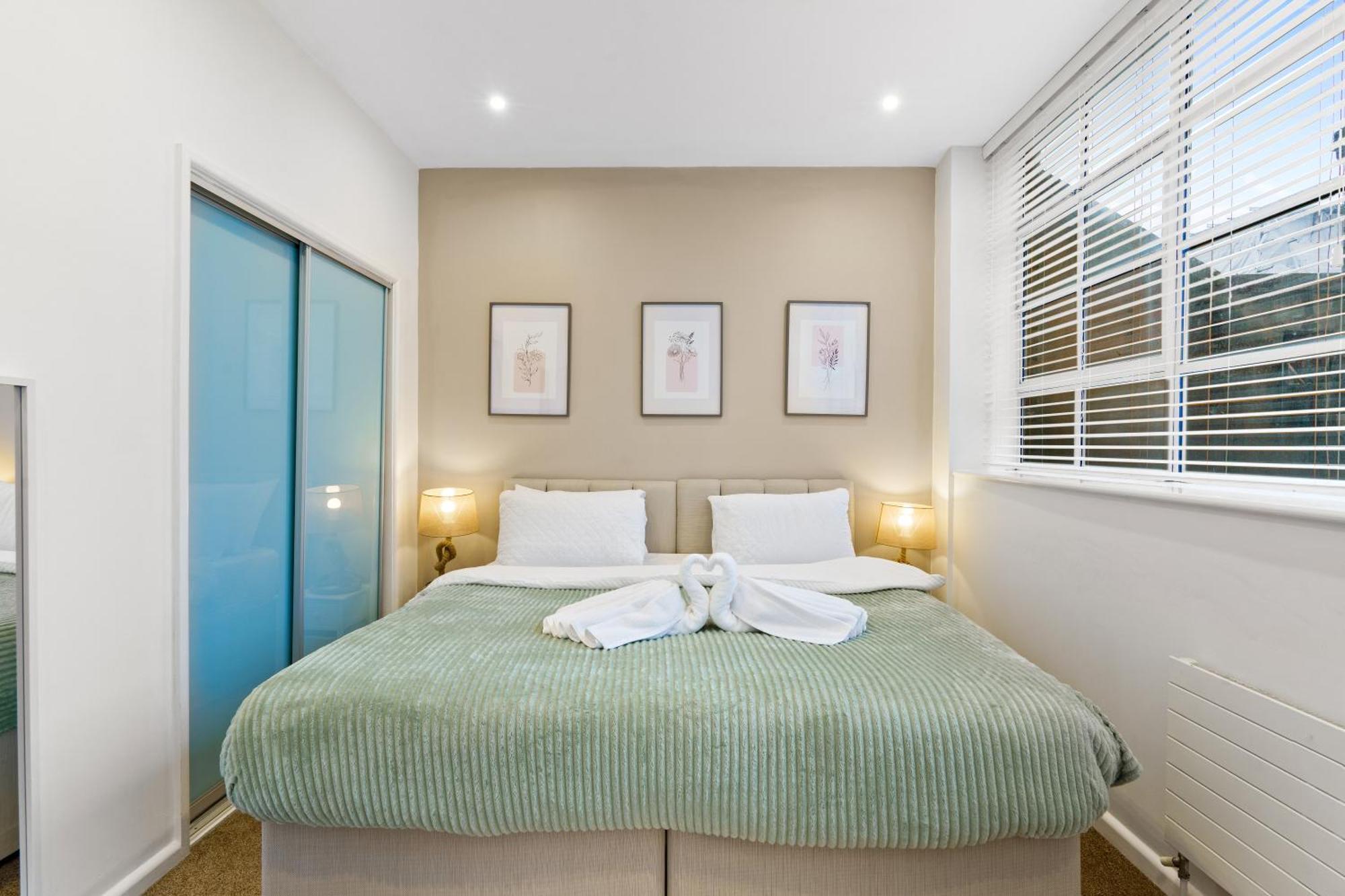 Apartment Luxury 2 Bed With En-suite, Near & Centre Brighton