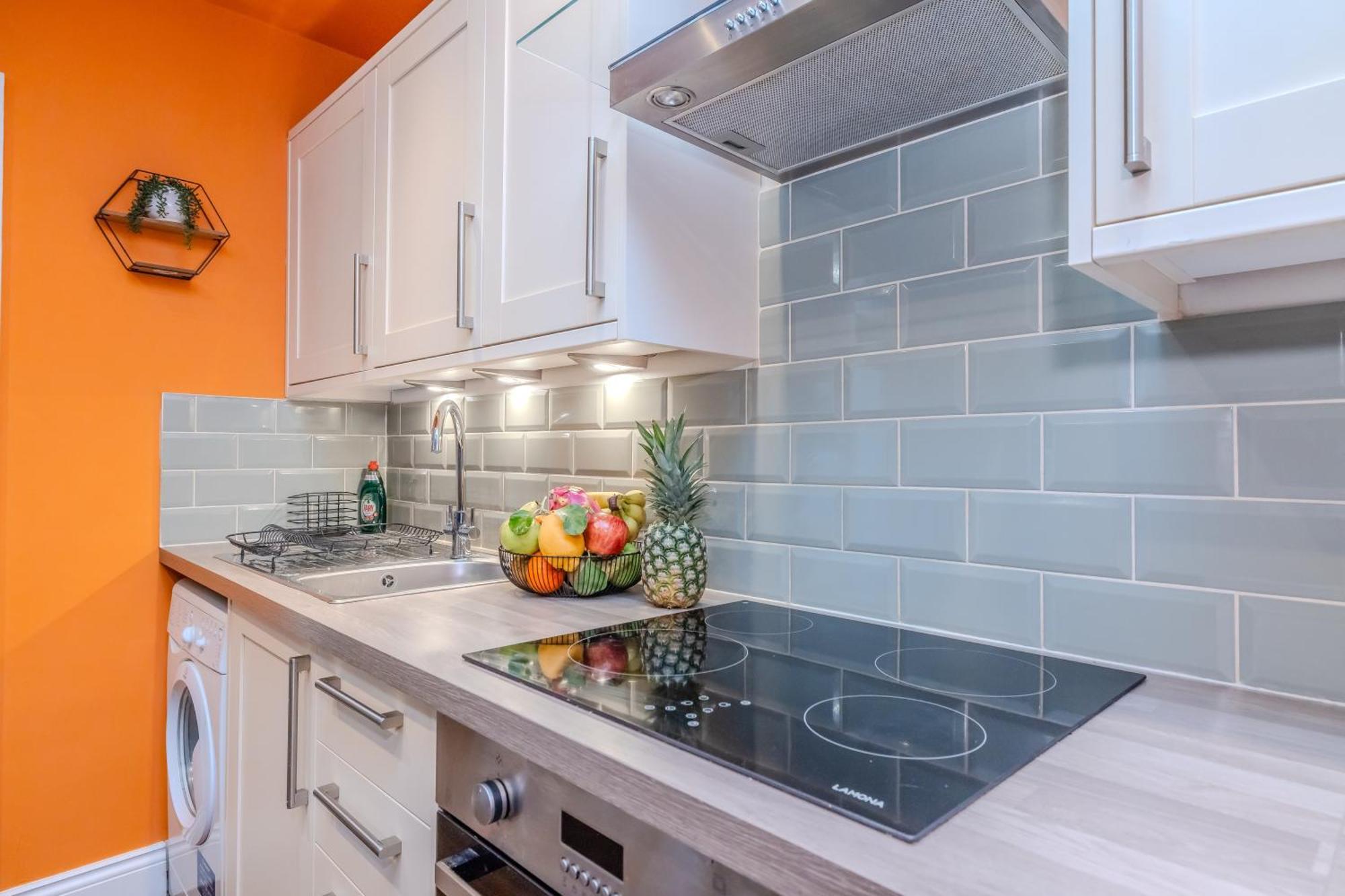 Beautiful1 Bedroom Flat Next To * Brighton