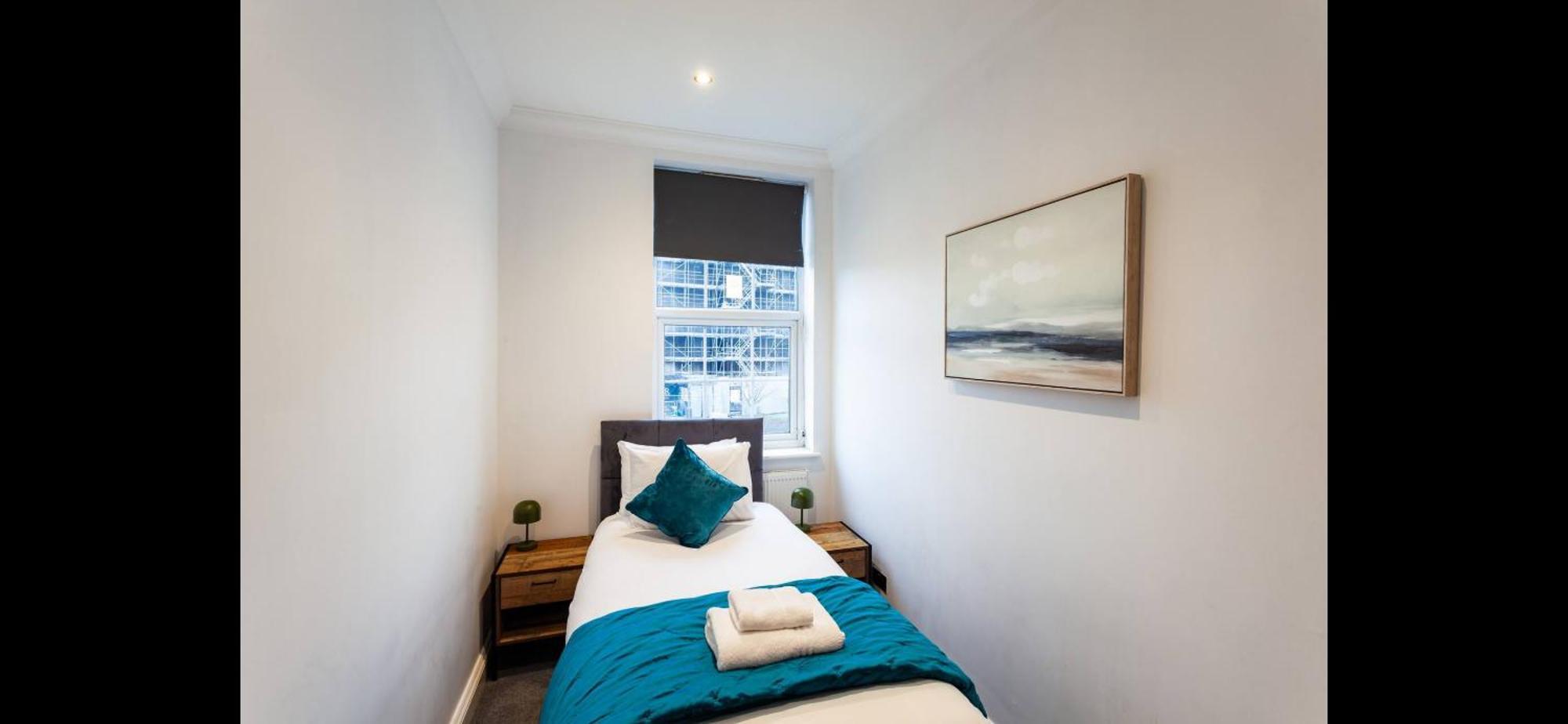 Apartment Blissful Retreat By The Sea