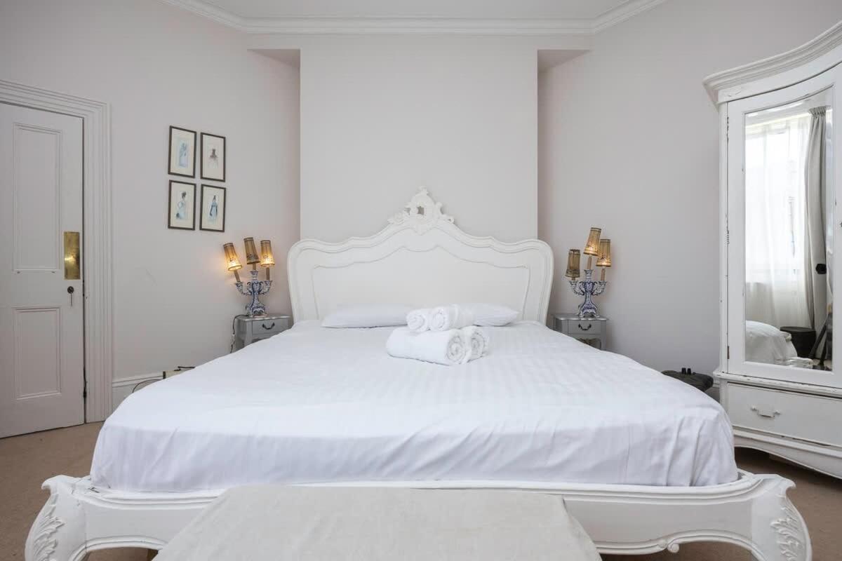 Apartment Host & - St Aubyns Coastal Retreat Brighton