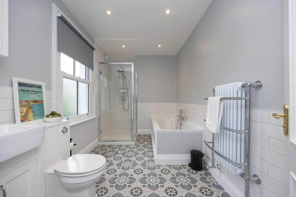 Holiday home Host & - Laines House