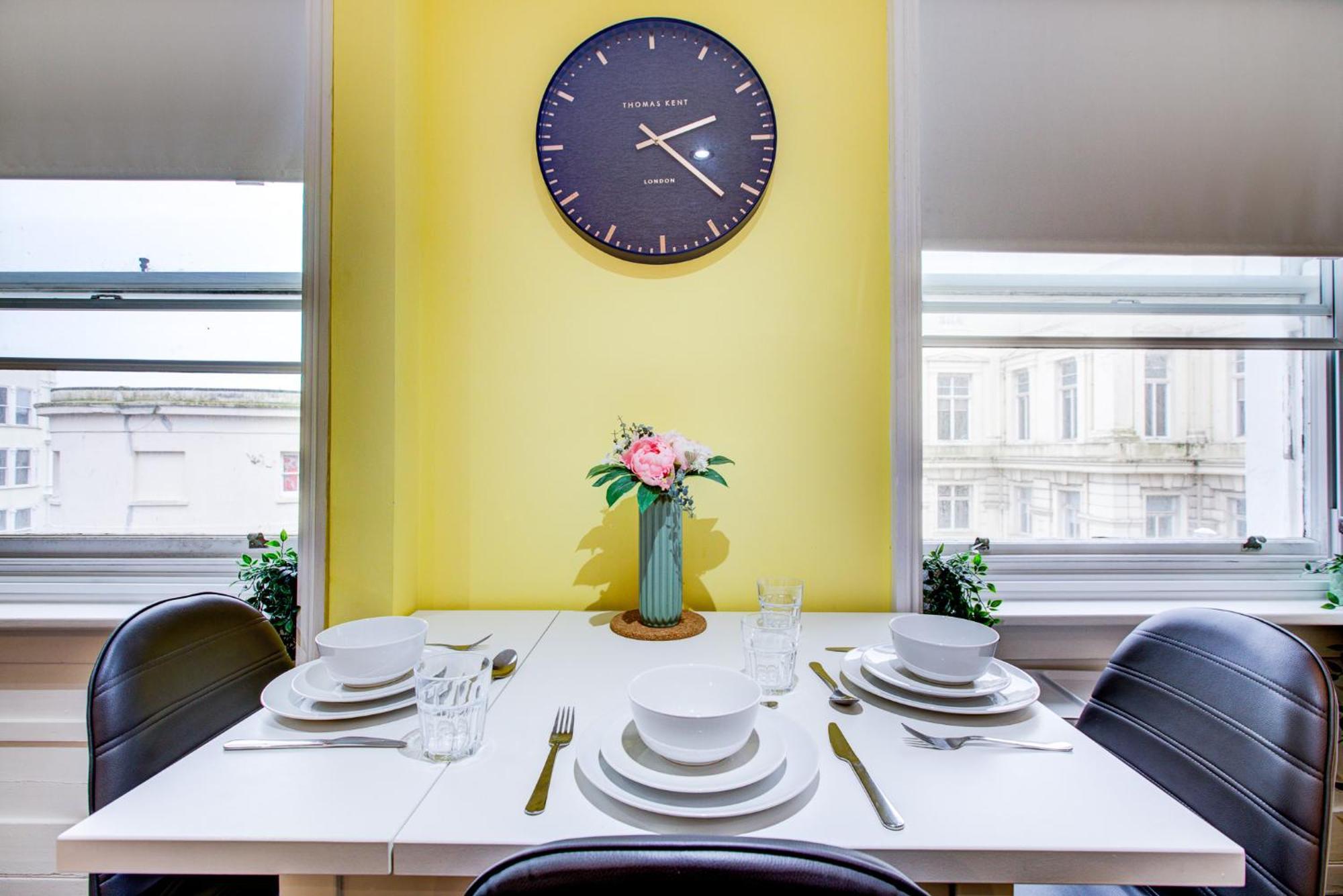 For 4 By The Pier - Flat 3 Brighton