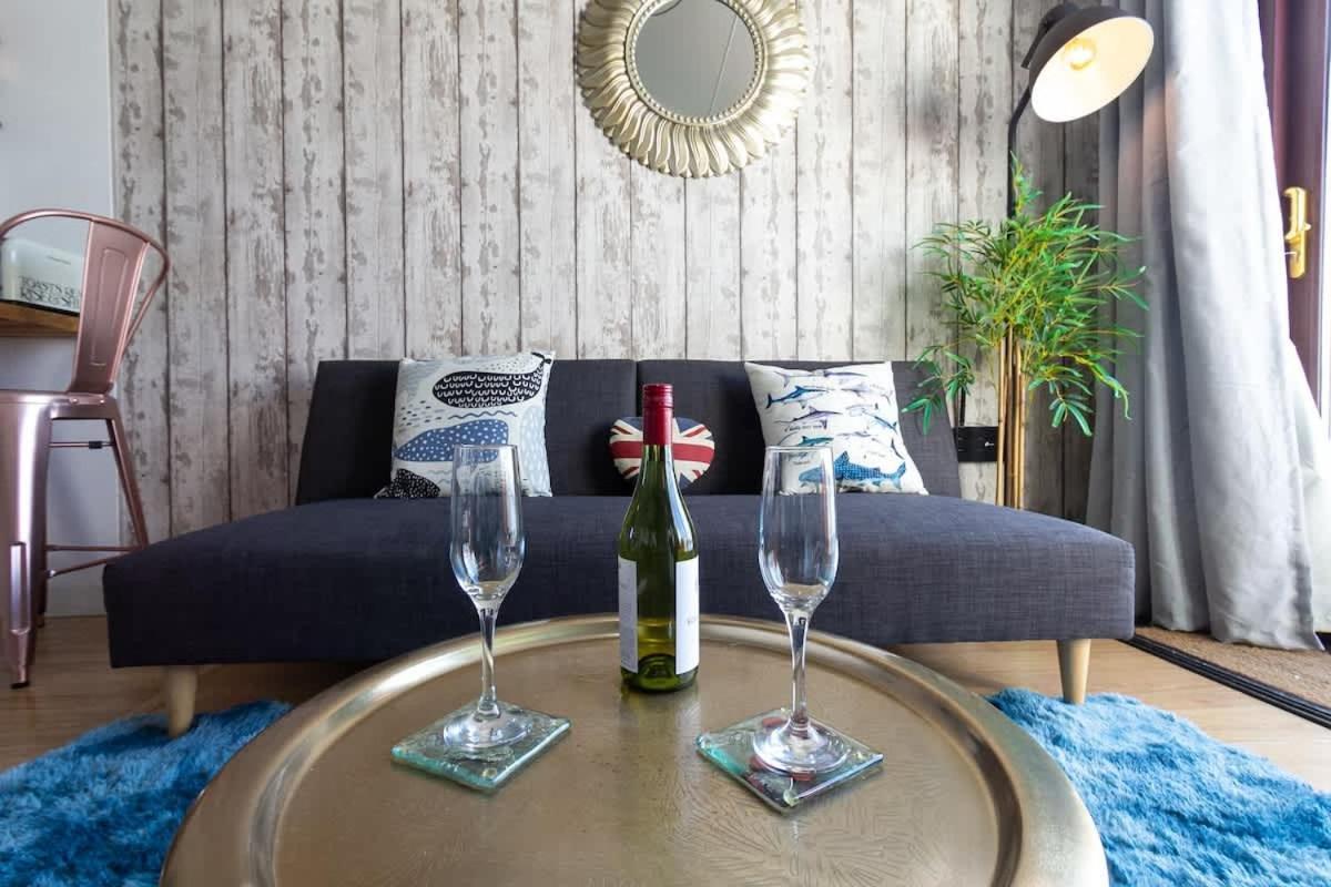 Harbour Hideaway - Free Parking Brighton